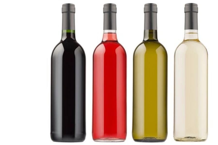 wine and bocce travel set