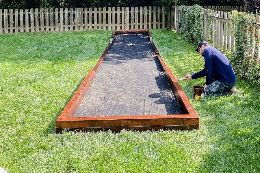 Cottage style bocce ball court