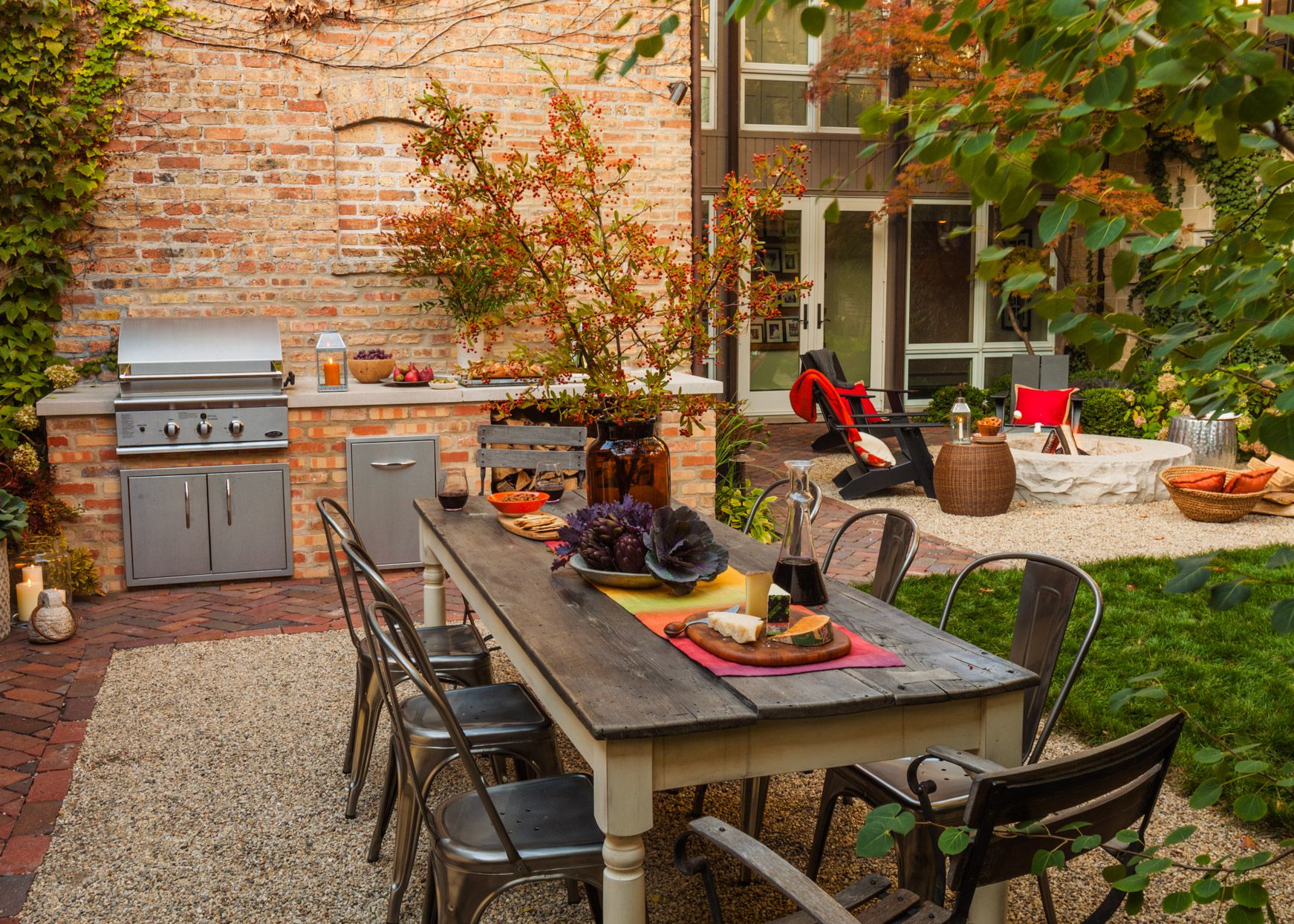 outdoor pub-style picnic table